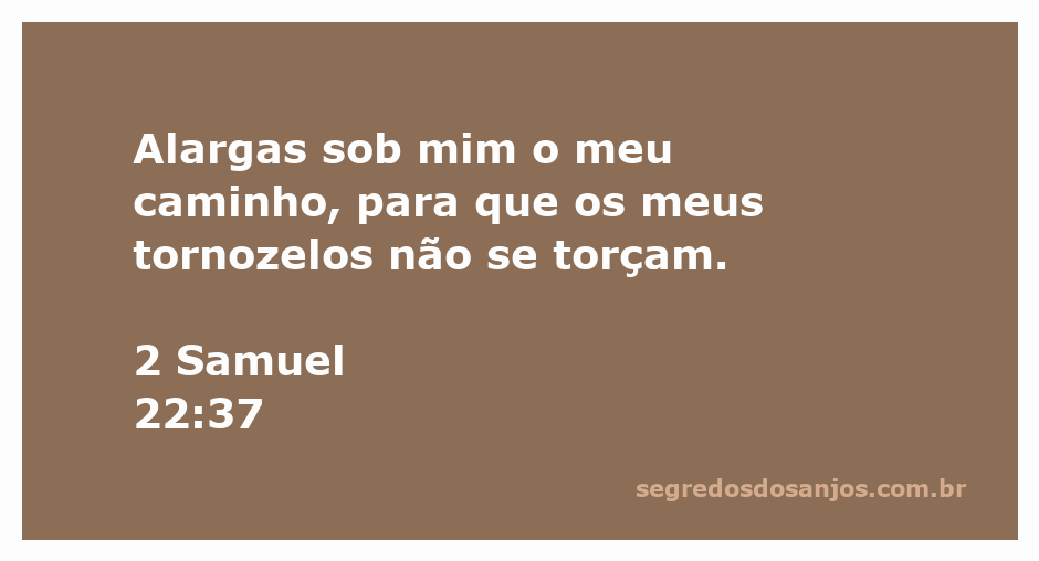 Imagem representando uma estrada ampla e segura, simbolizando o versículo 2 Samuel 22:37 sobre o alargamento do caminho.