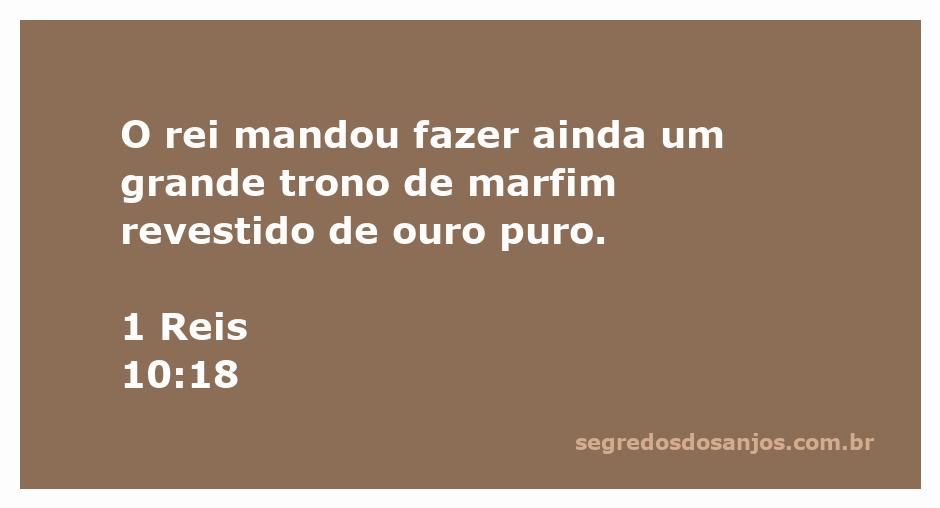 Trono de marfim revestido de ouro, inspirado na descrição bíblica de 1 Reis 10:18.