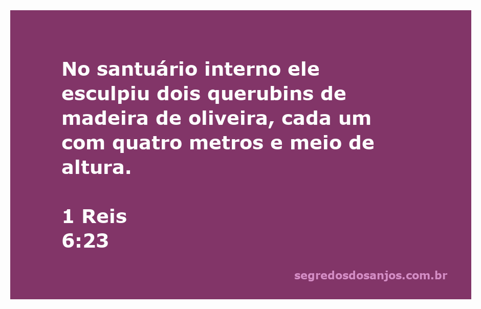 Escultura de dois querubins de madeira de oliveira no santuário interno, cada um medindo quatro metros e meio de altura.