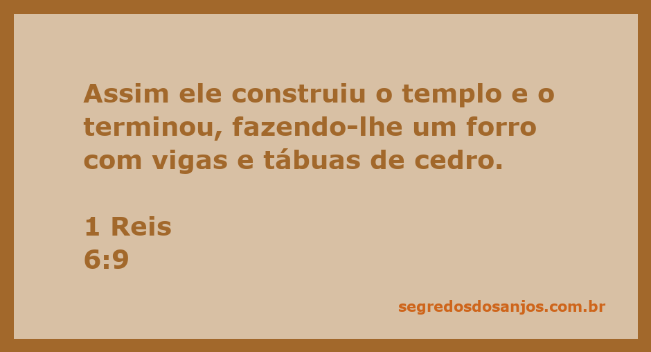 Imagem do templo construído por Salomão, mostrando o forro de cedro.