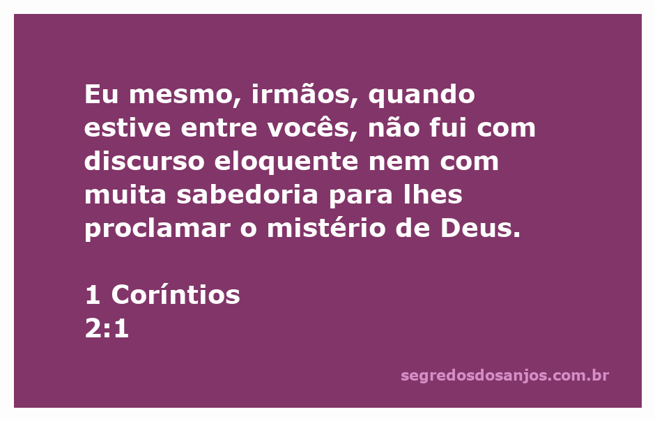 Apostolo Paulo compartilhando a mensagem de Deus com humildade em Corinto.