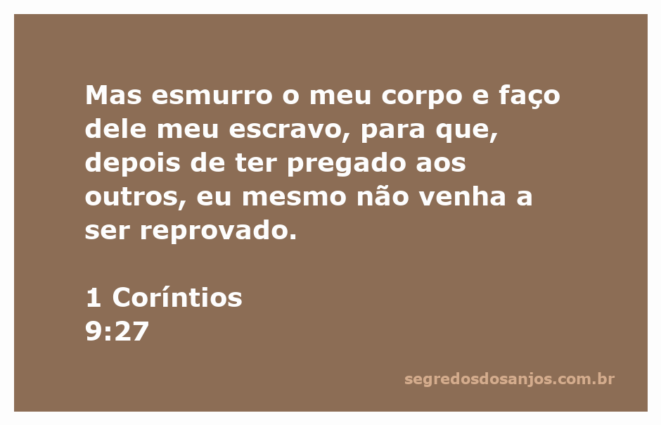 Imagem de um lutador treinando, simbolizando disciplina e autocontrole, representando 1 Coríntios 9:27.