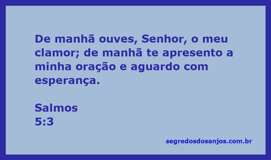 Uma pessoa em oração ao amanhecer, simbolizando a esperança e a devoção a Deus, inspirada pelo Salmo 5:3.