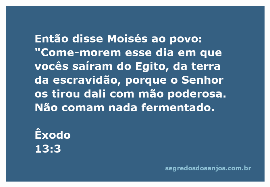Moisés instruindo o povo sobre a Páscoa e a saída do Egito