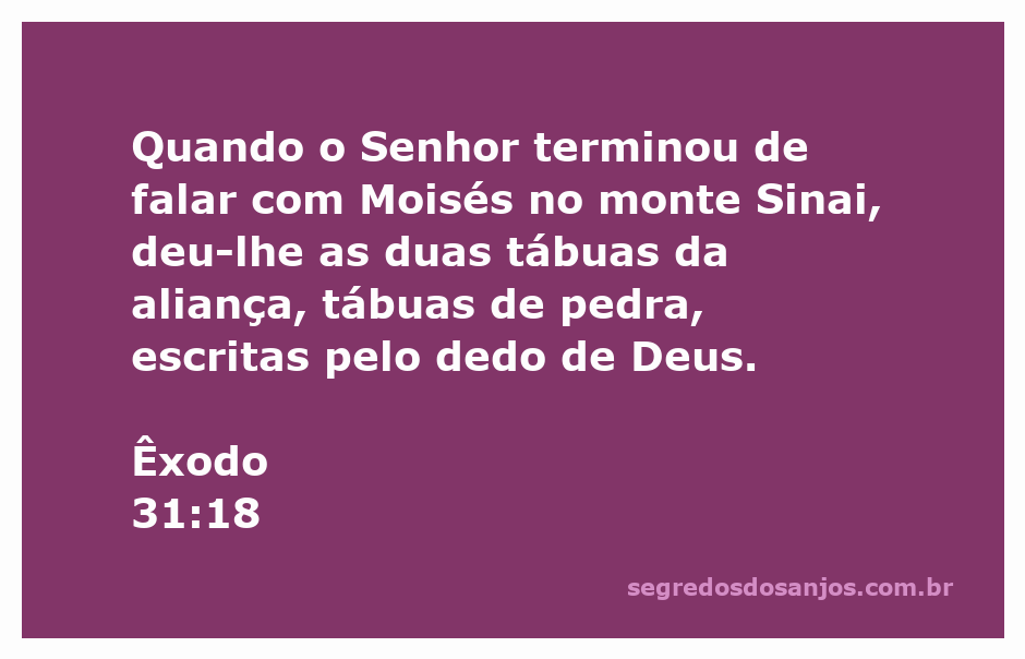 Moisés recebendo as tábuas da aliança do Senhor no monte Sinai, representando a entrega da lei divina.