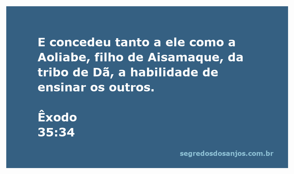 Mestre ensinando habilidades a alunos, representando a passagem de Êxodo 35:34
