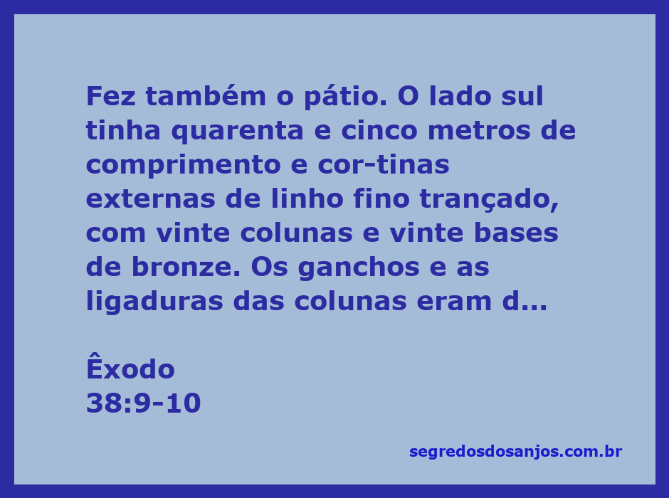 Imagem do pátio do Tabernáculo com cortinas de linho e colunas de bronze, representando Êxodo 38:9-10.