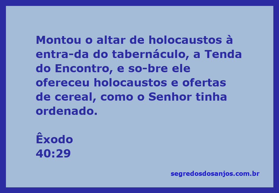 Imagem do altar de holocaustos montado à entrada do tabernáculo, simbolizando a oferta de sacrifícios conforme as ordens divinas.