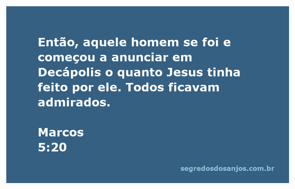 Homem anunciando a obra de Jesus em Decápolis, inspirado por Marcos 5:20.