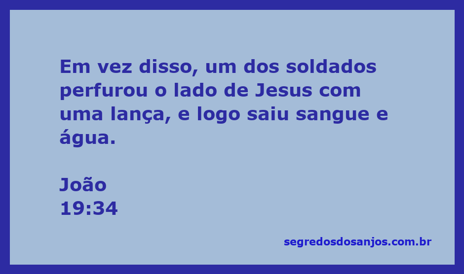 Soldado perfurando o lado de Jesus com uma lança, simbolizando sacrifício e redenção.