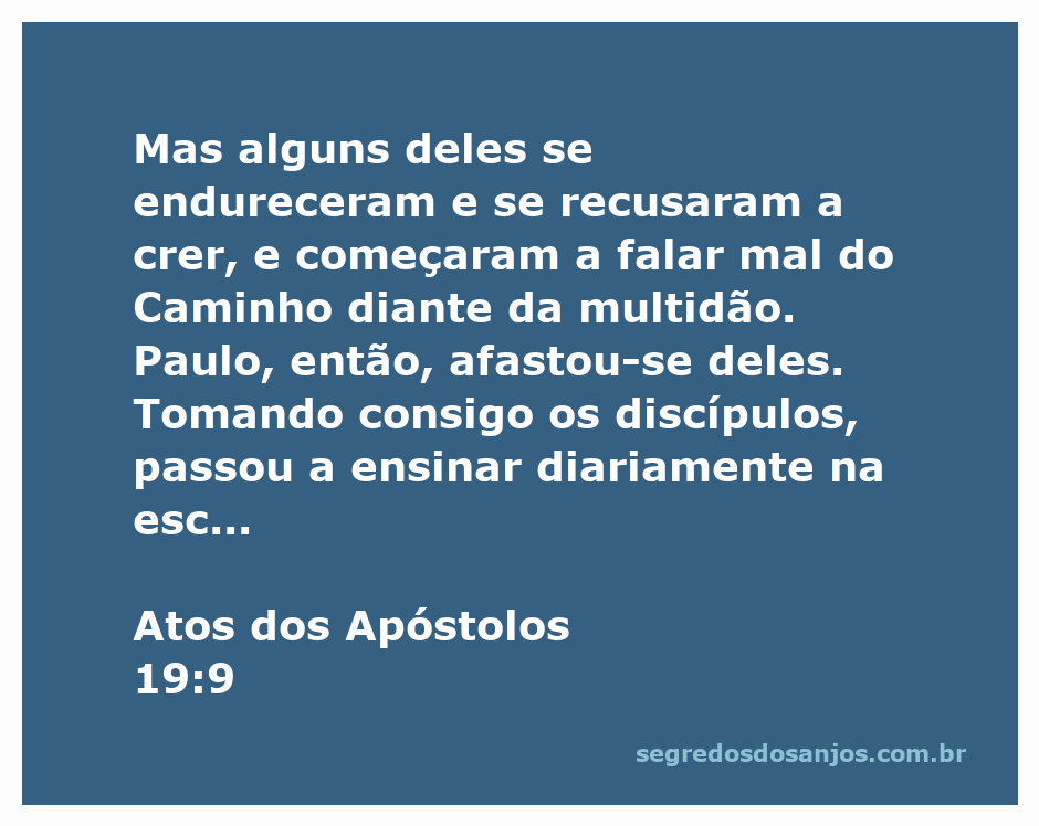 Paulo ensinando os discípulos na escola de Tirano após se afastar dos que se recusaram a crer.