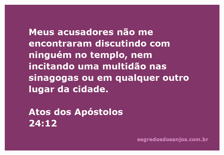 Imagem de um homem discutindo com líderes religiosos em um templo, representando a passagem de Atos 24:12.