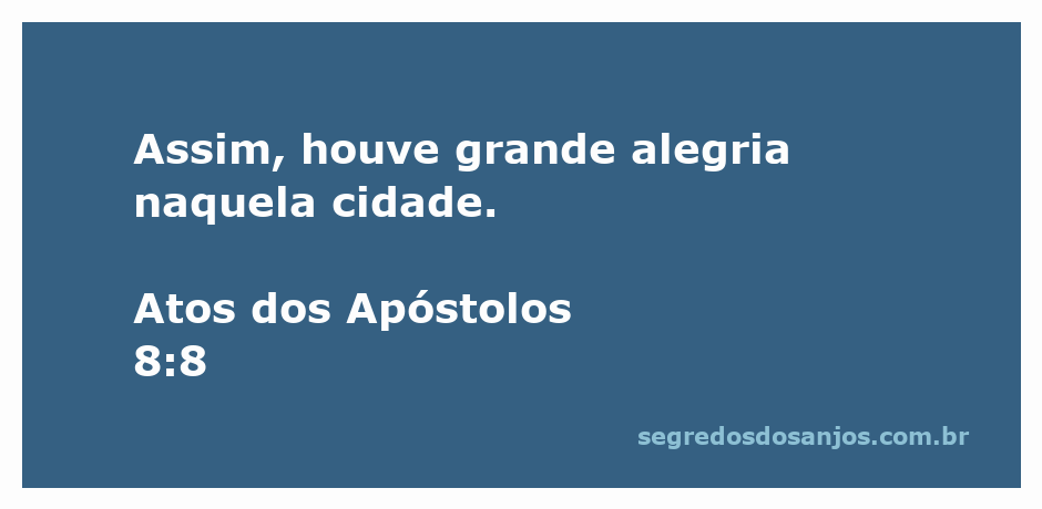 Ilustração da alegria na cidade mencionada em Atos 8:8 da Bíblia.
