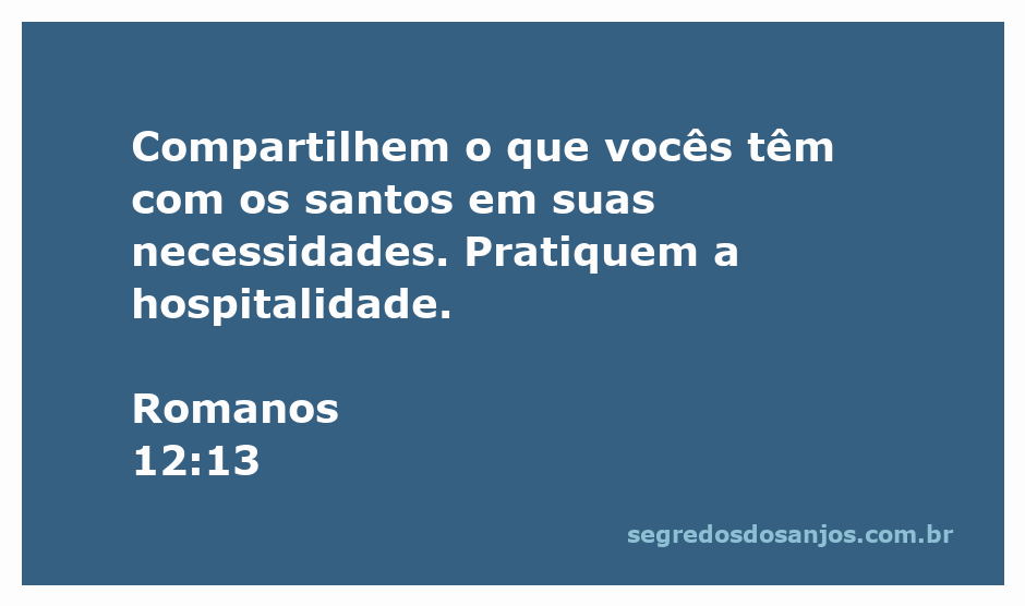 Imagem de uma comunidade compartilhando recursos e praticando hospitalidade conforme Romanos 12:13.