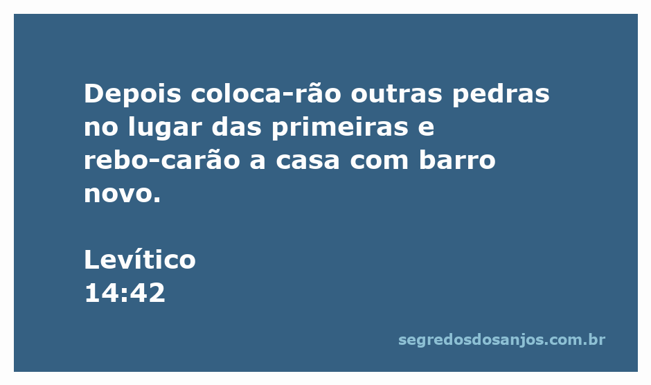 Imagem de pedras e barro representando a renovação de uma casa conforme Levítico 14:42