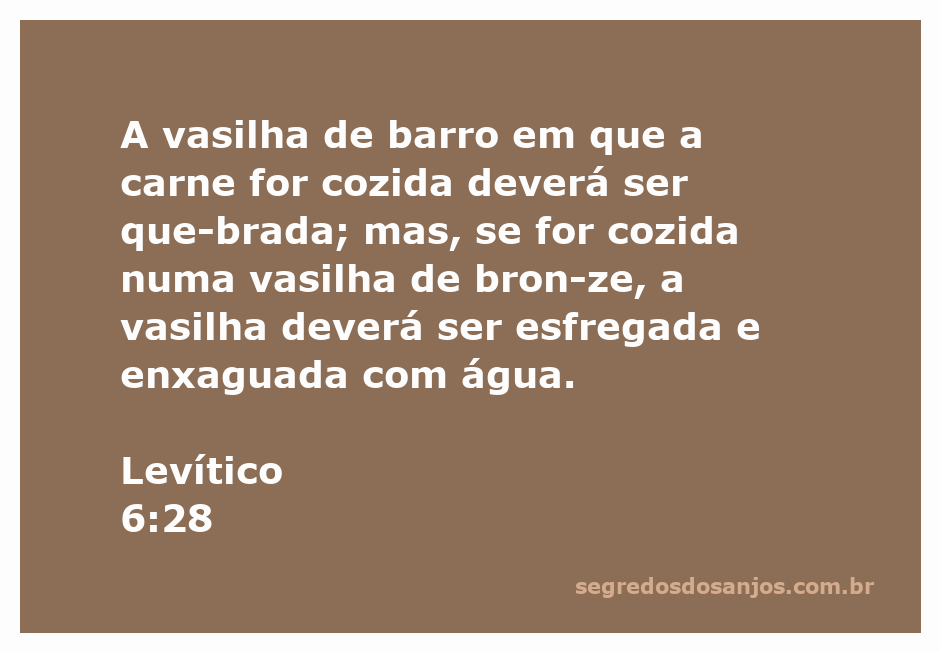 Imagem de uma vasilha de barro quebrada e uma vasilha de bronze limpa com água, representando o versículo de Levítico 6:28.