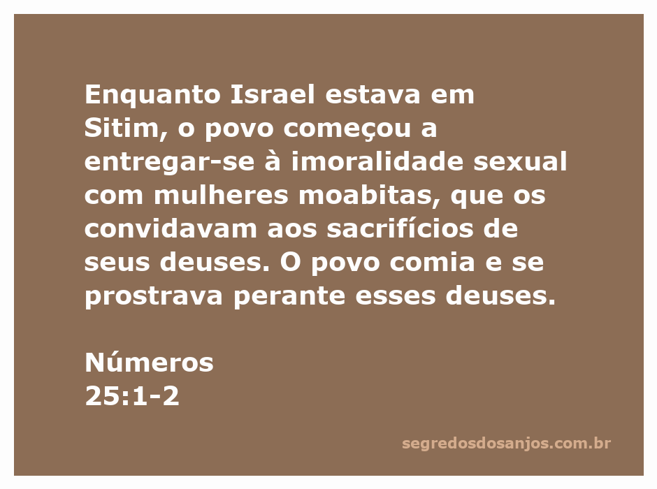 Ilustração de Israel em Sitim, envolvido em práticas de imoralidade com mulheres moabitas.