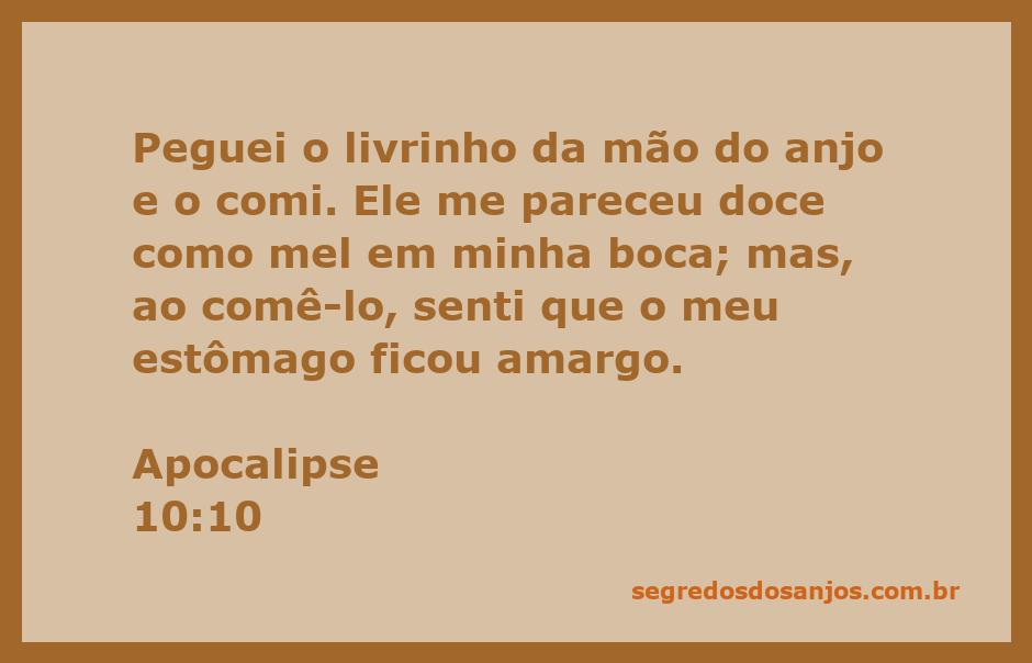 Imagem de uma pessoa segurando um livro com uma expressão de prazer e depois de amargor, representando Apocalipse 10:10.