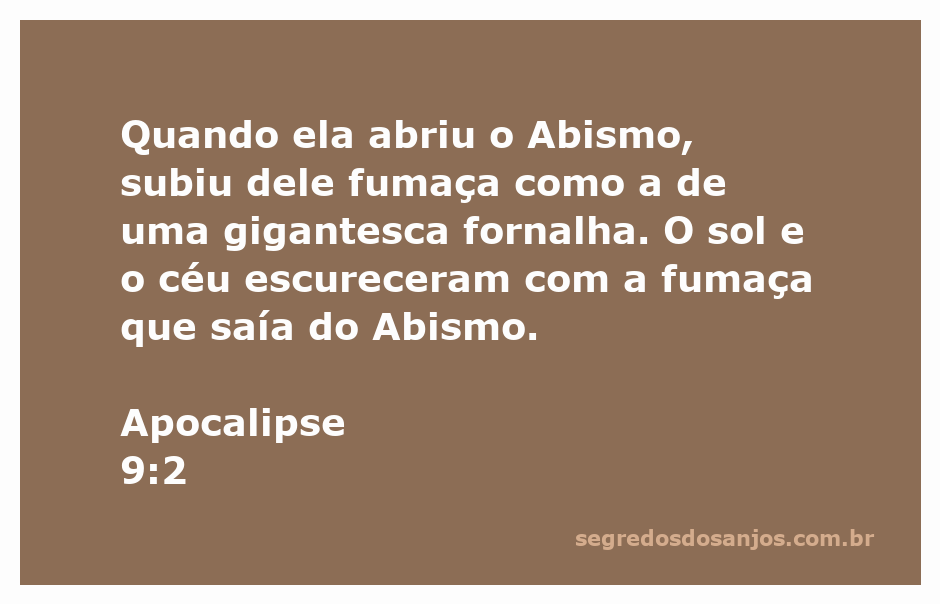 Imagem representando a abertura do Abismo com fumaça escura subindo, simbolizando eventos apocalípticos.