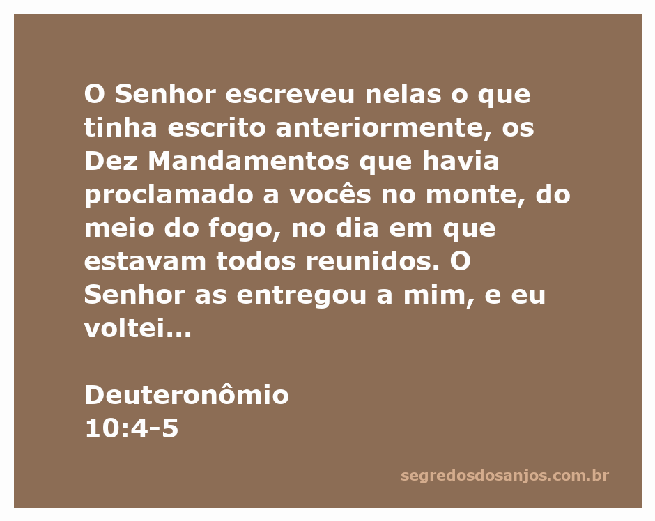 Imagem das tábuas da lei com os Dez Mandamentos, simbolizando a entrega divina no monte Sinai.